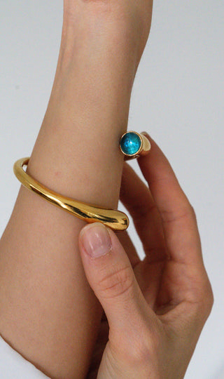 Twisted Glass Dash Cuff