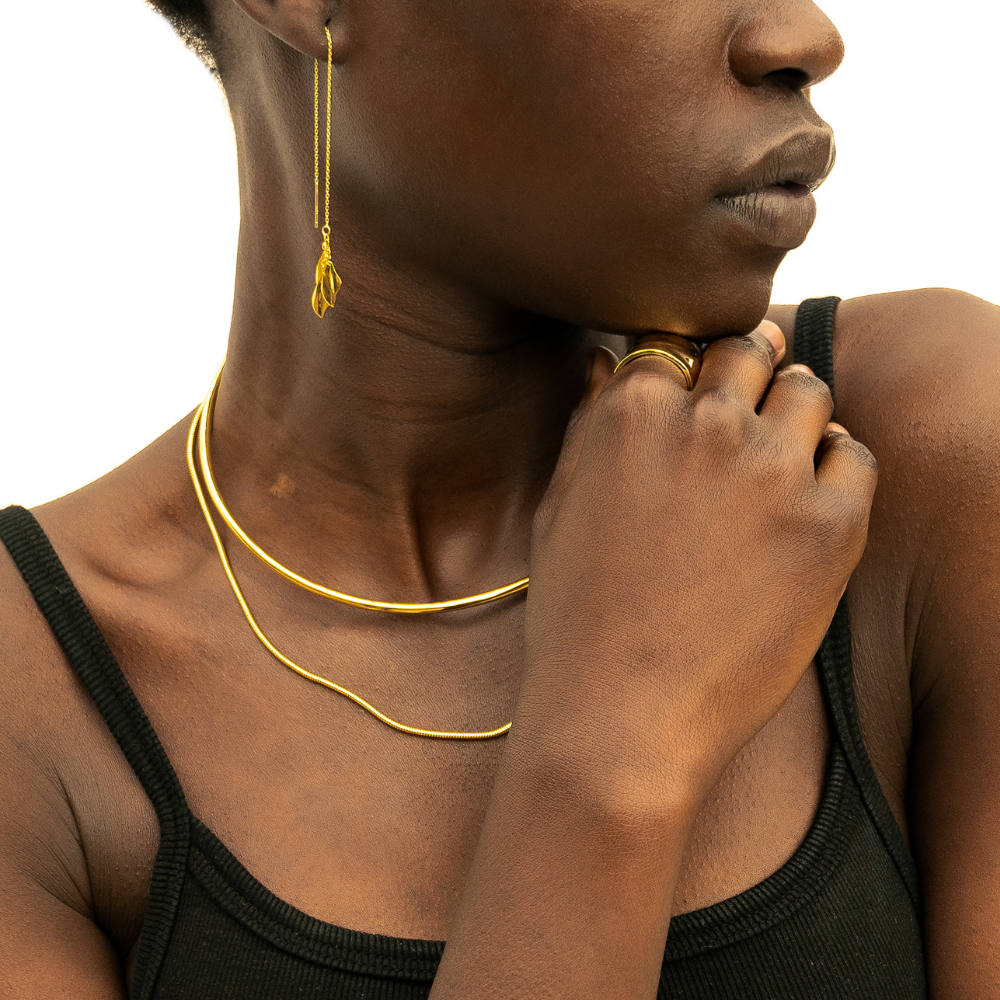 Buy Gold-Toned Necklaces & Pendants for Women by POPLINS Online | Ajio.com